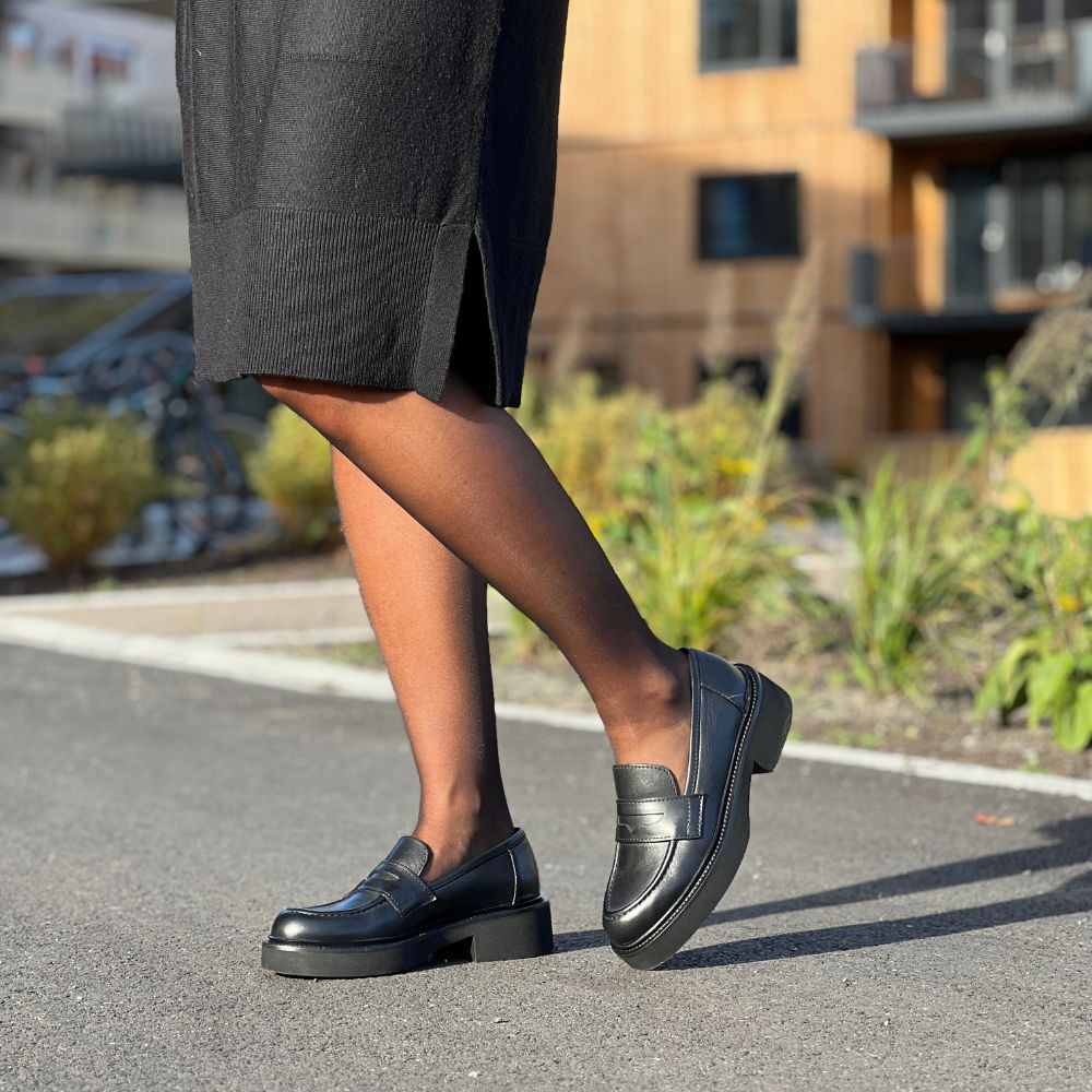 byPernille - Juliet Loafer Sort