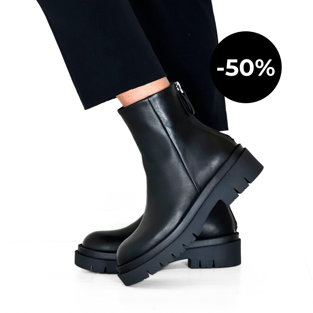 byPernille - Gia Boot Sort