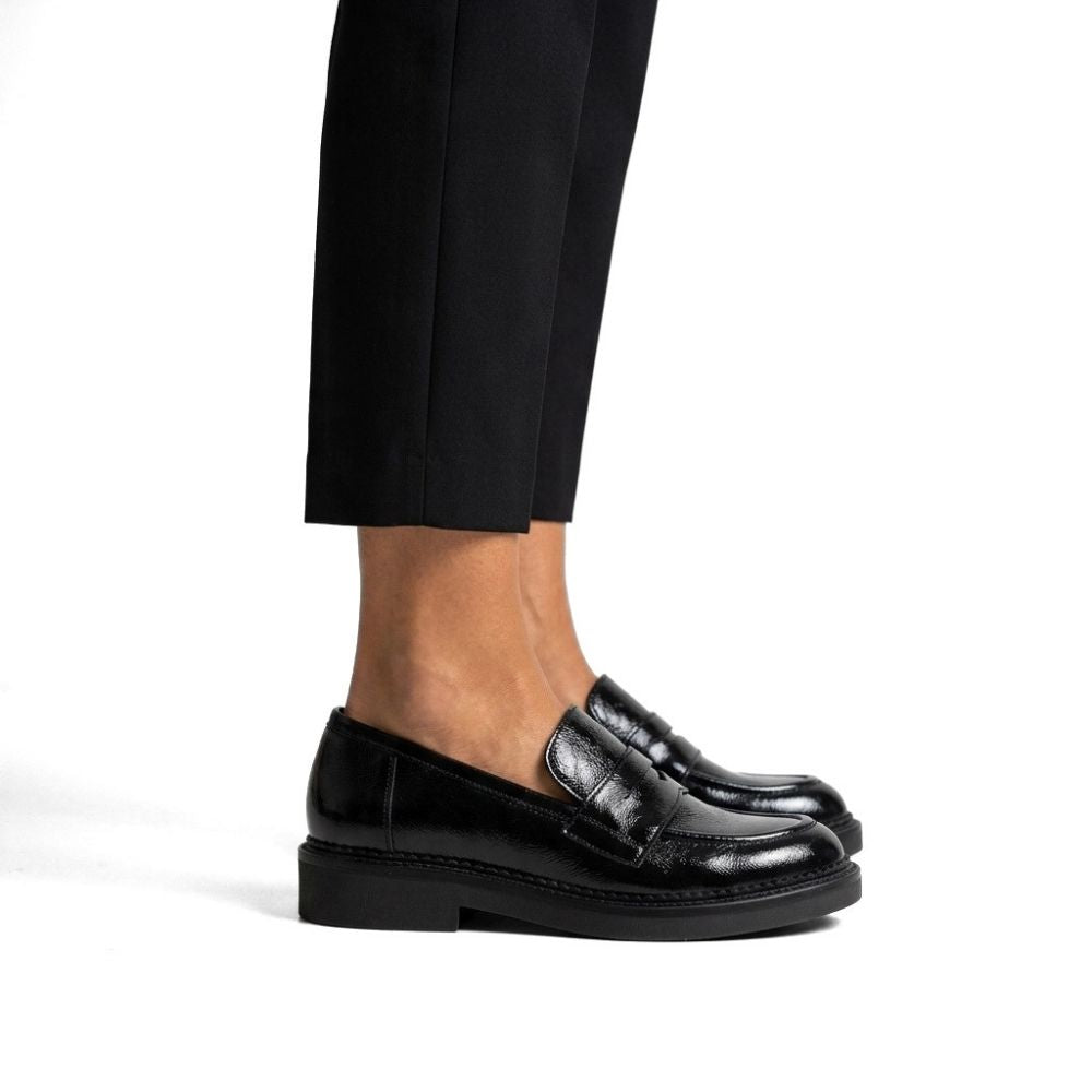 byPernille - Annette sort loafer i lakk