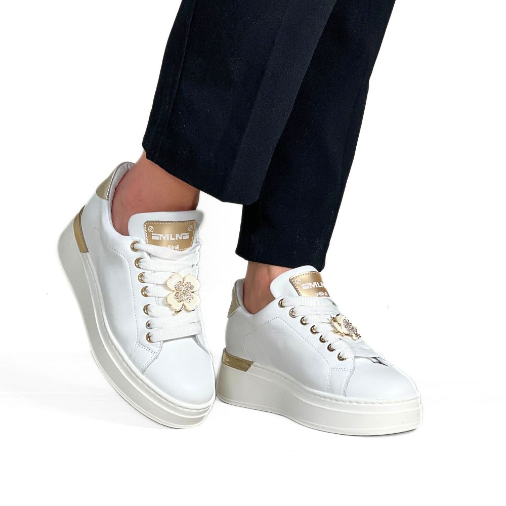 Hvite damesneakers