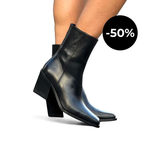 byPernille - Loretta Skolett Sort